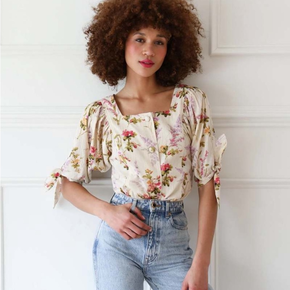 Mille Resort Travel Evelyn Top‎ Floral Boho V-Neck 100% Cotton Blouse Size Large